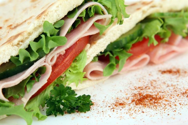 Dlaczego warto zamawiać dietę pudełkową?