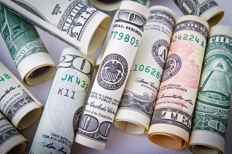 Kontroluj swoje osobiste finanse z pomocą porad ekspertów