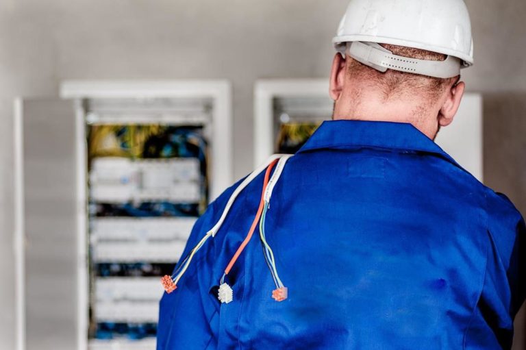 Idealnie miejsce do zdobycia kolejnych uprawnień przez elektryków