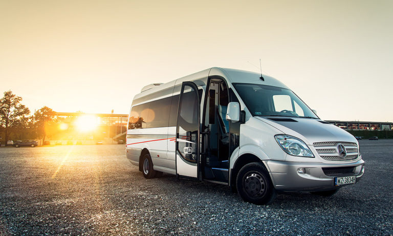 W której firmie transportowej warto wynająć sobie busy?