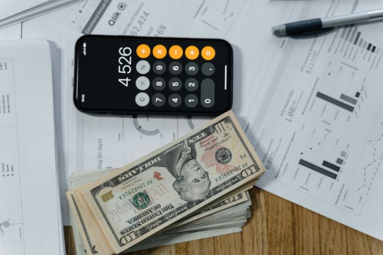 Kindergeld a polskie 800+ w 2026 roku. Jak legalnie otrzymywać dodatek dyferencyjny i nie narazić się urzędom?
